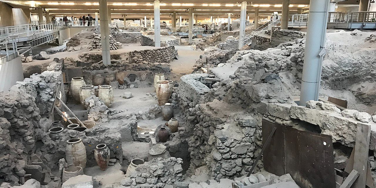 The Rise And Fall Of Akrotiri